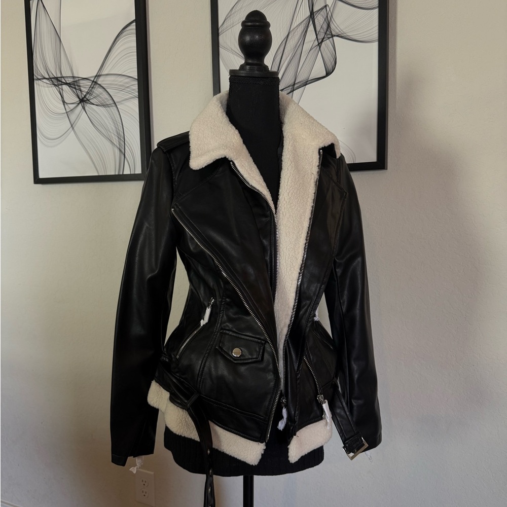 Fashion Nova Be Right Back Moto Sherpa Jacket